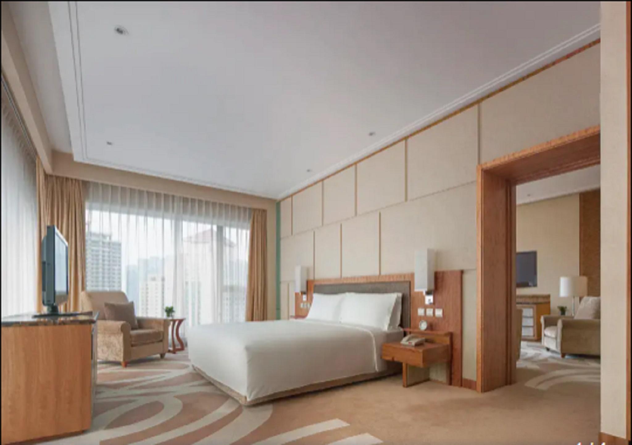 New World Dalian Hotel Exterior photo