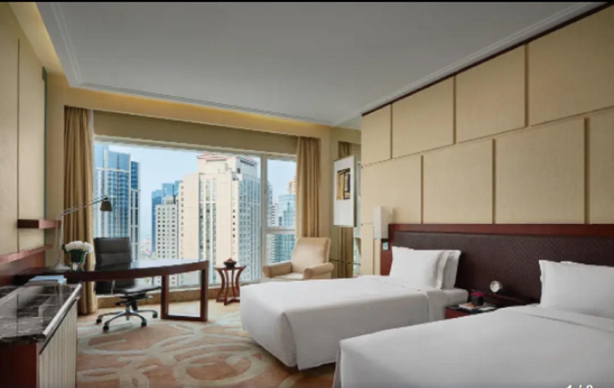 New World Dalian Hotel Exterior photo