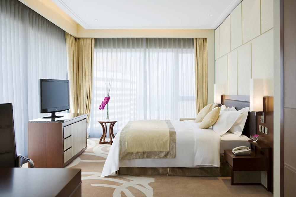 New World Dalian Hotel Room photo