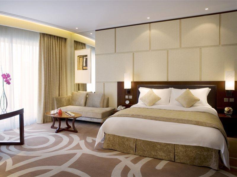 New World Dalian Hotel Exterior photo